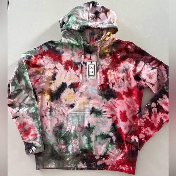 Weekend Project Tops - Women’s Pullover Mid Weight Hoody. One of a kind!🎁